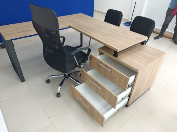 ESCRITORIOS EJECUTIVO MOD. MEC0103