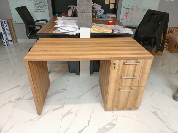 ESCRITORIO SECRETARIAL MOD. ME010